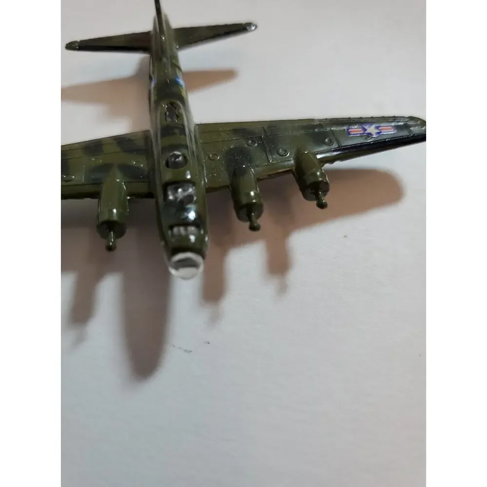 Airplane Diecast A222 B-17 Plane Toy Missing Propellers